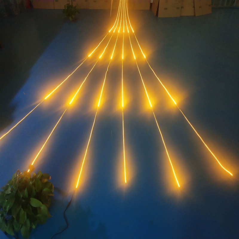 Striscia LED a Flusso da 5M (1 - Outdoor Power Strip Weatherproof recensione e prezzo